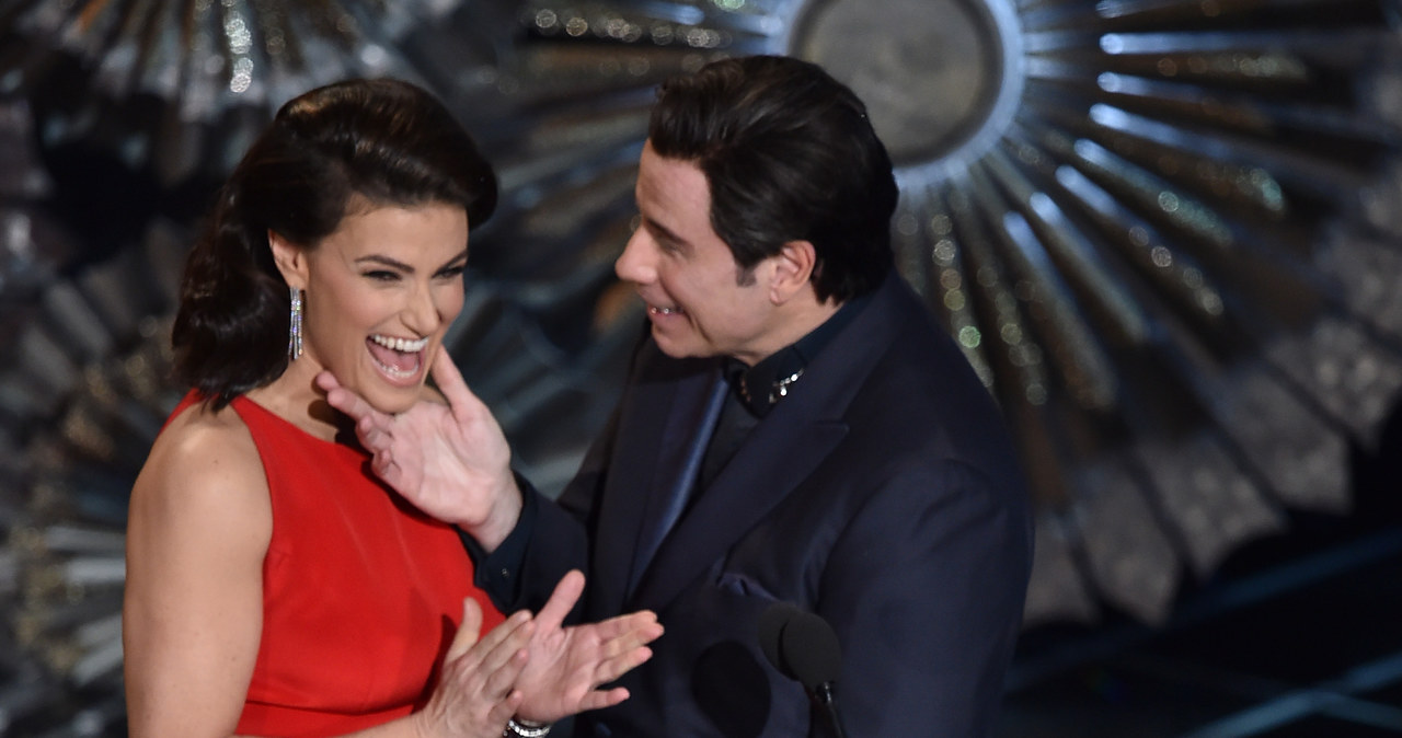 Idina Menzel i John Travolta /Kevin Winter /Getty Images