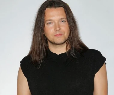 Idol polskich nastolatek z dnia na dzień zniknął ze sceny. Zmagał się z osobliwym problemem