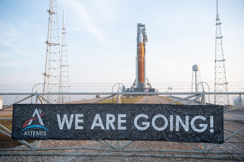 Idziemy – tak brzmi pełne nadziei motto dla bezzałogowej misji Artemis I /NASA_SLS /Twitter