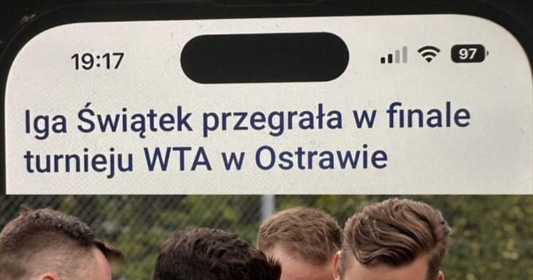 Iga Świątek i Robert Lewandowski [MEMY] /materiał zewnętrzny