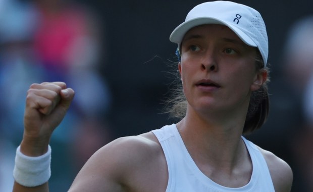 Iga Świątek nie zawodzi. Polka już w czwartej rundzie Wimbledonu