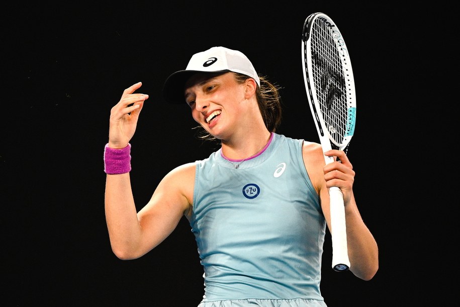 Iga Świątek odniosła porażkę także w 1/8 finału singla Australian Open /DEAN LEWINS /PAP/EPA