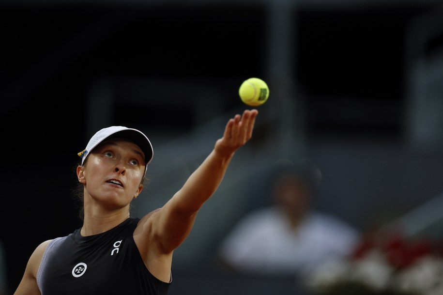 Iga Świątek podczas turnieju WTA 1000 /Rodrigo Jimenez /PAP/EPA