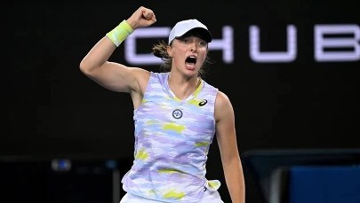 Iga Świątek pokonała Darię Kasatkinę w Dubaju