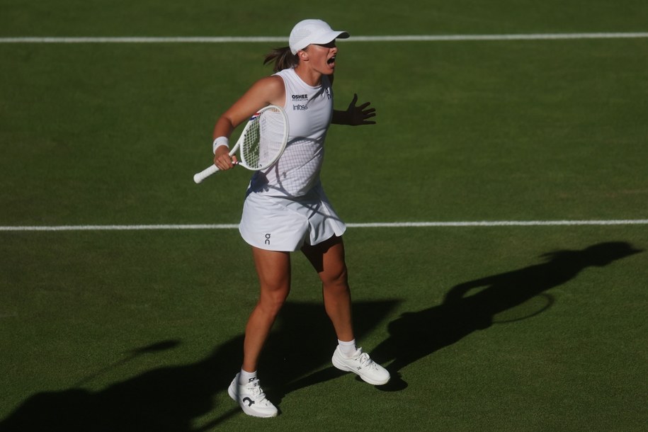 Iga Świątek przed wielkim finałem /NEIL HALL /PAP/EPA