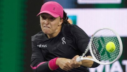 Iga Świątek w półfinale w Indian Wells. Wozniacki nie dokończyła meczu