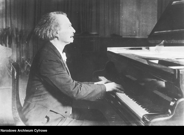 Ignacy Jan Paderewsk. Zdjęcie z 1925 roku /Narodowe Archiwum Cyfrowe /