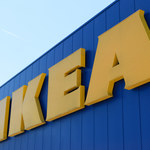 IKEA nie obsłuży klientów bez maseczek. Sieć zachęca do e-zakupów i przez aplikację