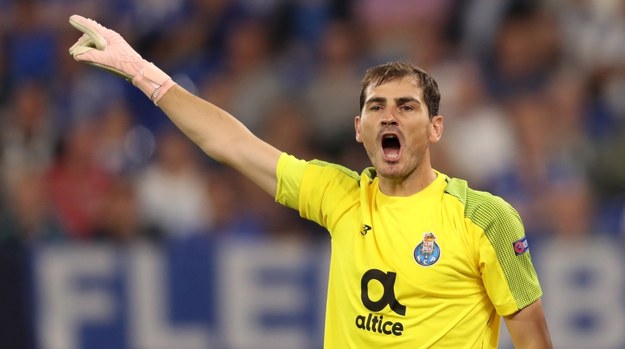Iker Casillas podczas meczu FC Porto z Schalke Gelsenkirchen /Friedemann Vogel /PAP/EPA