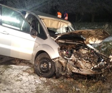 Iława. Wypadek rodziny, nie żyje ojciec