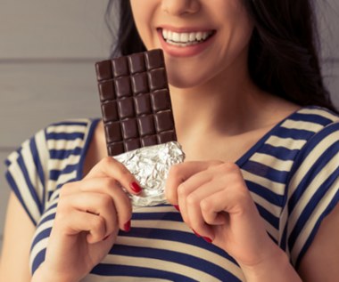 Ile gorzkiej czekolady można zjeść dziennie? Taka porcja wesprze serce, mózg i odchudzanie