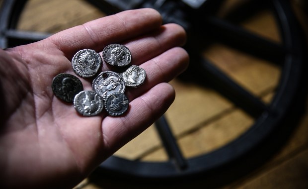 Ile kosztuje rzymski denar? Ekspert zdradza tajemnice aukcji i kolekcjonerów