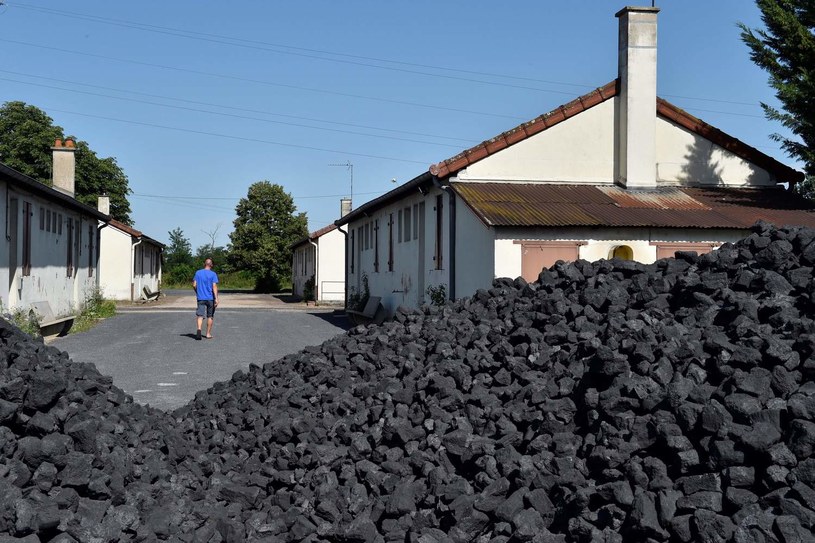 Ile kosztuje tona węgla w październiku 2023 roku? /AFP