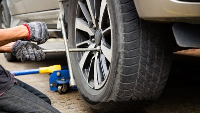 Ile kosztuje wymiana opon na zimowe? Ceny poszły w górę