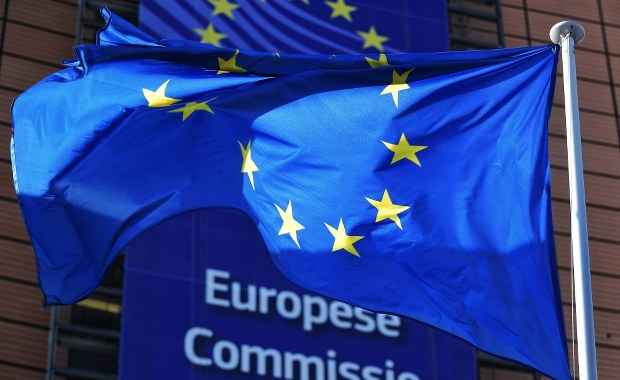 Ile może stracić Polska na zawetowaniu unijnego budżetu? 