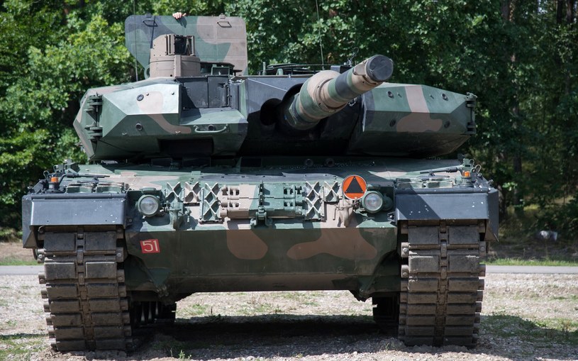 Ile pali niemiecki Leopard 2? / WOJCIECH STROZYK/REPORTER  /East News