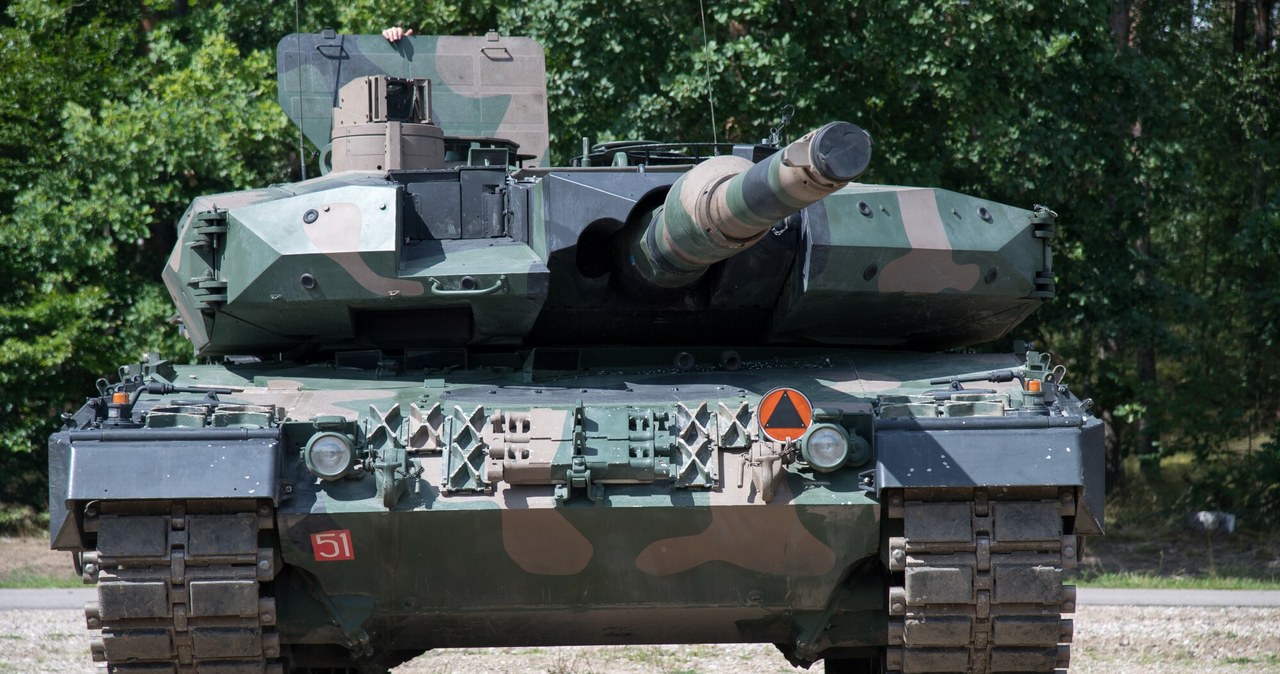 Ile pali niemiecki Leopard 2? / WOJCIECH STROZYK/REPORTER  /East News