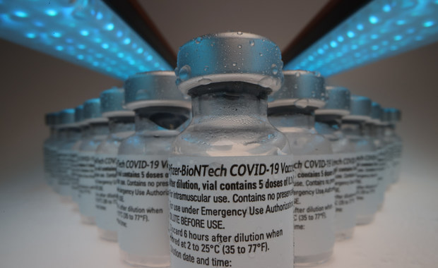Ile Pfizer zarobi na szczepionce przeciw Covid-19? 