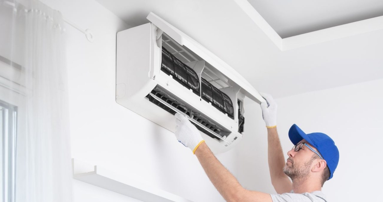 Ile prądu zużywa klimatyzacja w mieszkaniu? Chłodzenie może znacznie zwiększyć rachunki za prąd. /Canva Pro /INTERIA.PL