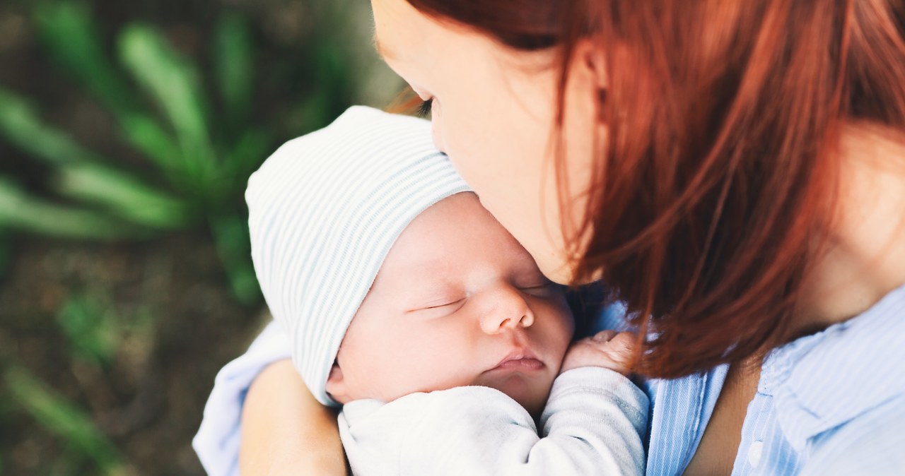 Ile trwa urlop macierzyński, gdy urodzisz dwoje dzieci? /123RF/PICSEL