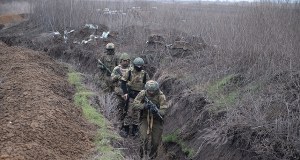 Ile trzeba zapłacić, by nie zginąć na froncie? "Ładunek 200" liczony w rublach