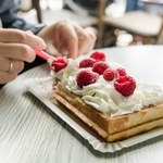 ​Ile w tym roku trzeba zapłacić za gofry nad Bałtykiem? Paragony grozy nie tylko w budkach z przekąskami