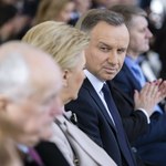 Ile zarabia Andrzej Duda, a ile Mateusz Morawiecki? Jaką wypłatę dostaje prezydent i premier?