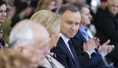 Ile zarabia Andrzej Duda, a ile Mateusz Morawiecki? Jaką wypłatę dostaje prezydent i premier?