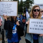 Ile zarabiają w budżetówce? Niektórzy płaczą, inni zacierają ręce