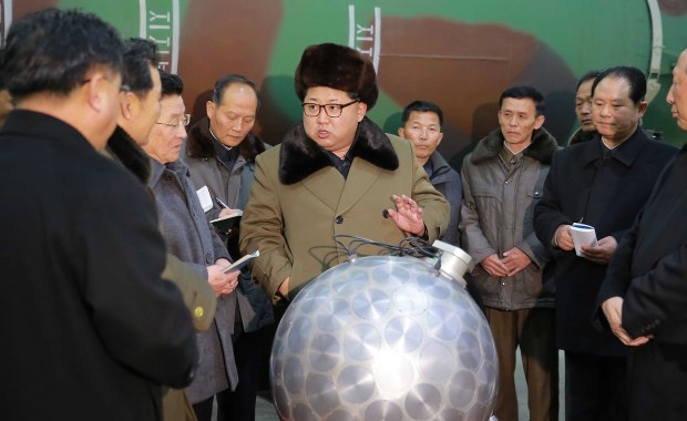 "Iluzja Kim Dzong Una". Analitycy Białego Domu ostrzegają Trumpa