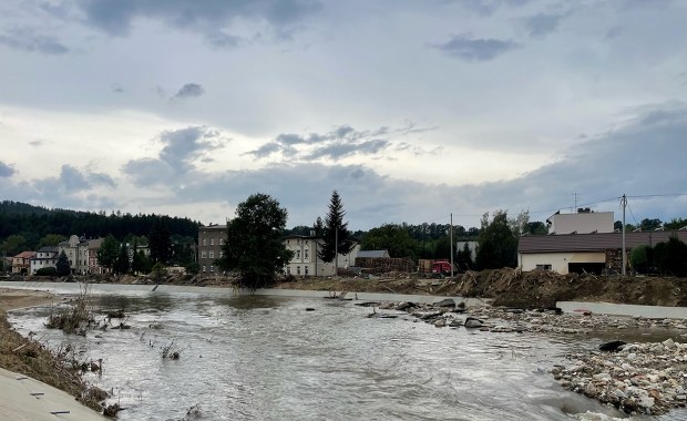 IMGW alarmuje. Obciążenie wałów przeciwpowodziowych jest bardzo duże 