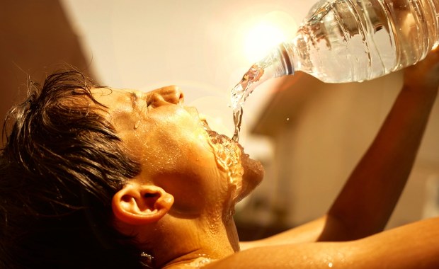 IMGW bije na alarm: Dziś upał do 33 stopni i burze z gradem