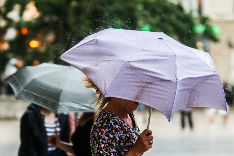 IMGW ostrzega przed burzami. Gdzie będzie niebezpiecznie?