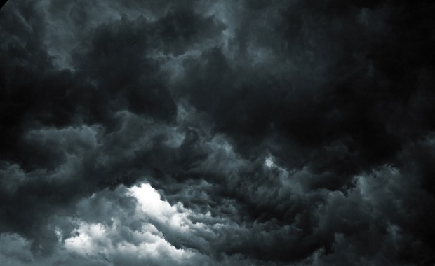 IMGW ostrzega przed burzami z gradem. Alerty dla sześciu województw
