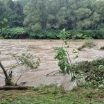 IMGW ostrzega przed gwałtownym wzbieraniem wód w rzekach