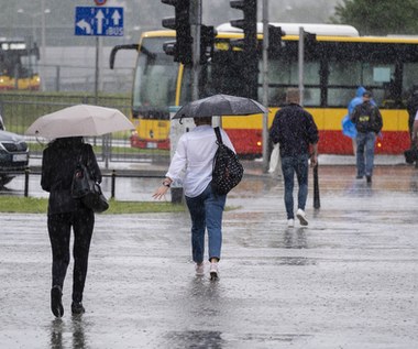IMGW ostrzega: Śnieg, burze i ulewy. Co jeszcze nas czeka? 