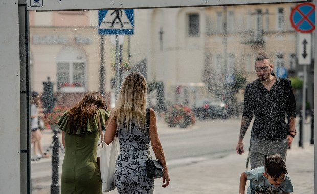 IMGW: Ostrzeżenia najwyższego stopnia przed upałami