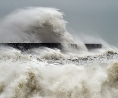 IMGW wydał ostrzeżenia. Na Bałtyku sztorm