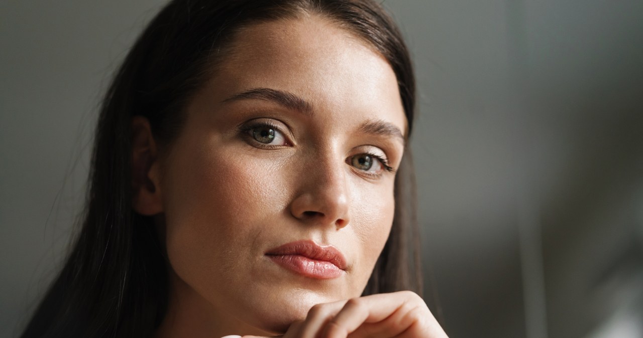 Imię Dagmara osiągnęło szczyt popularności w latach 90. XX wieku. Dziś rodzice już prawie go nie wybierają /Pixel