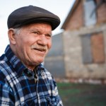 Imię starszego dziadka wraca do mody. Lada moment przebije Nikodema i Antosia