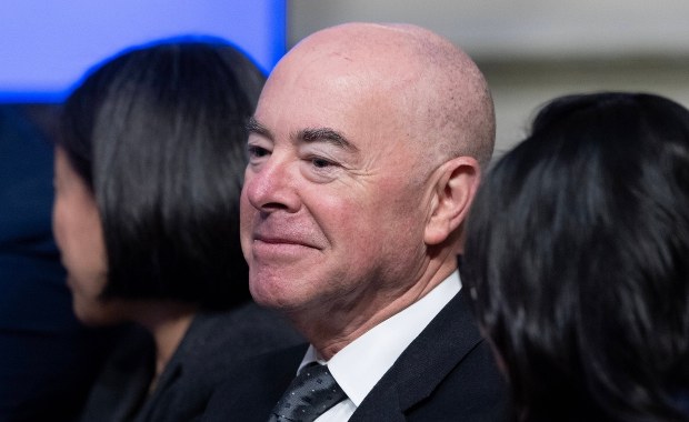 Impeachment dla szefa departamentu USA? "Bezczelnie odmawiał wdrażania praw"