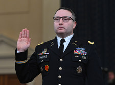 Impeachment Trumpa: Stracił pracę za mówienie prawdy?