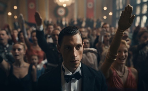 "Imperium światła" i "Filip" w kinach. Nowy tydzień w kulturze