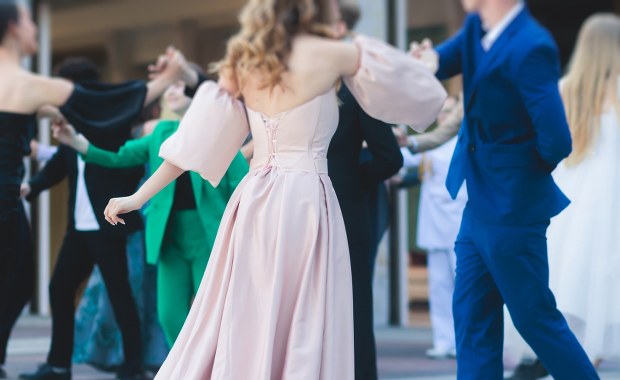 Impreza tylko dla singli z wartościami chrześcijańskimi. Wrocławska uczelnia zaprasza 