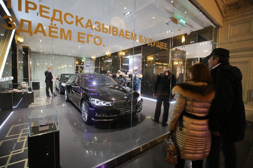 Inchcape ma w Moskwie między innymi salony BMW /Getty Images