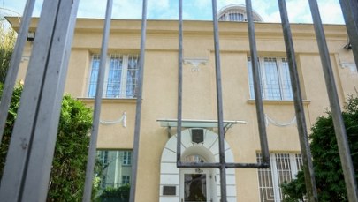 Incydent przed ambasadą Izraela w Warszawie. Dwie osoby zatrzymane