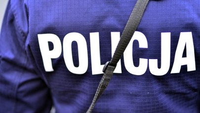 Incydent w komendzie policji w Szczytnie. Wystrzeliła broń, z której wcześniej została postrzelona dwulatka
