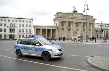 Incydent z kanistrem w polskiej ambasadzie w Berlinie: Policja bada ewentualny motyw polityczny