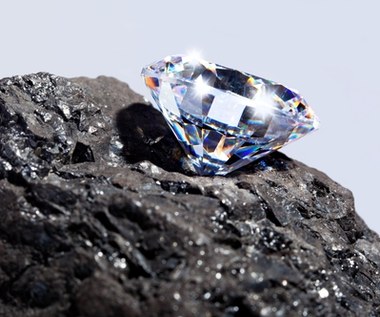 Indie: Największy biurowiec świata pomieści przemysł diamentów. Jest większy od Pentagonu 