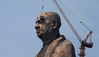 Indie: Powstaje największy posąg na świecie